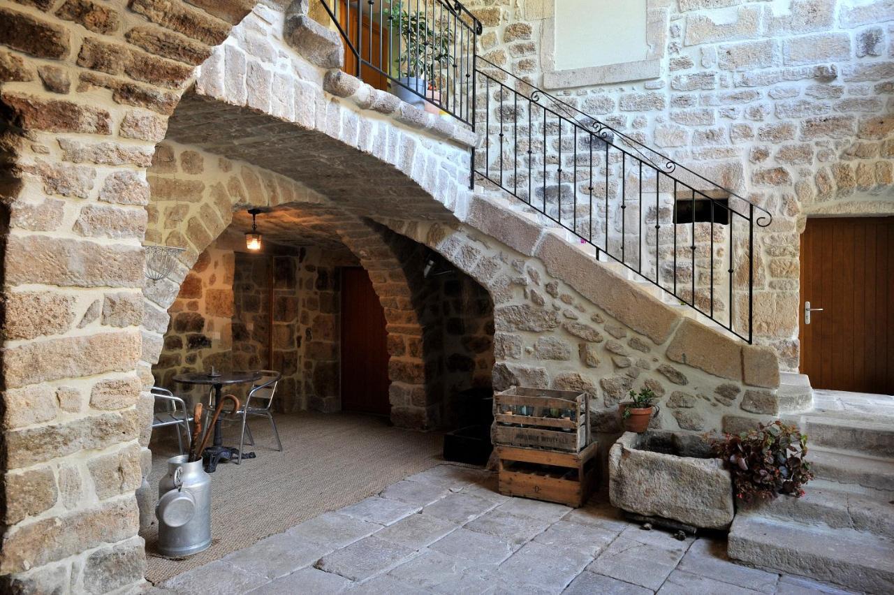 Chambre D'Hote Avec Jacuzzi Sanilhac  Esterno foto