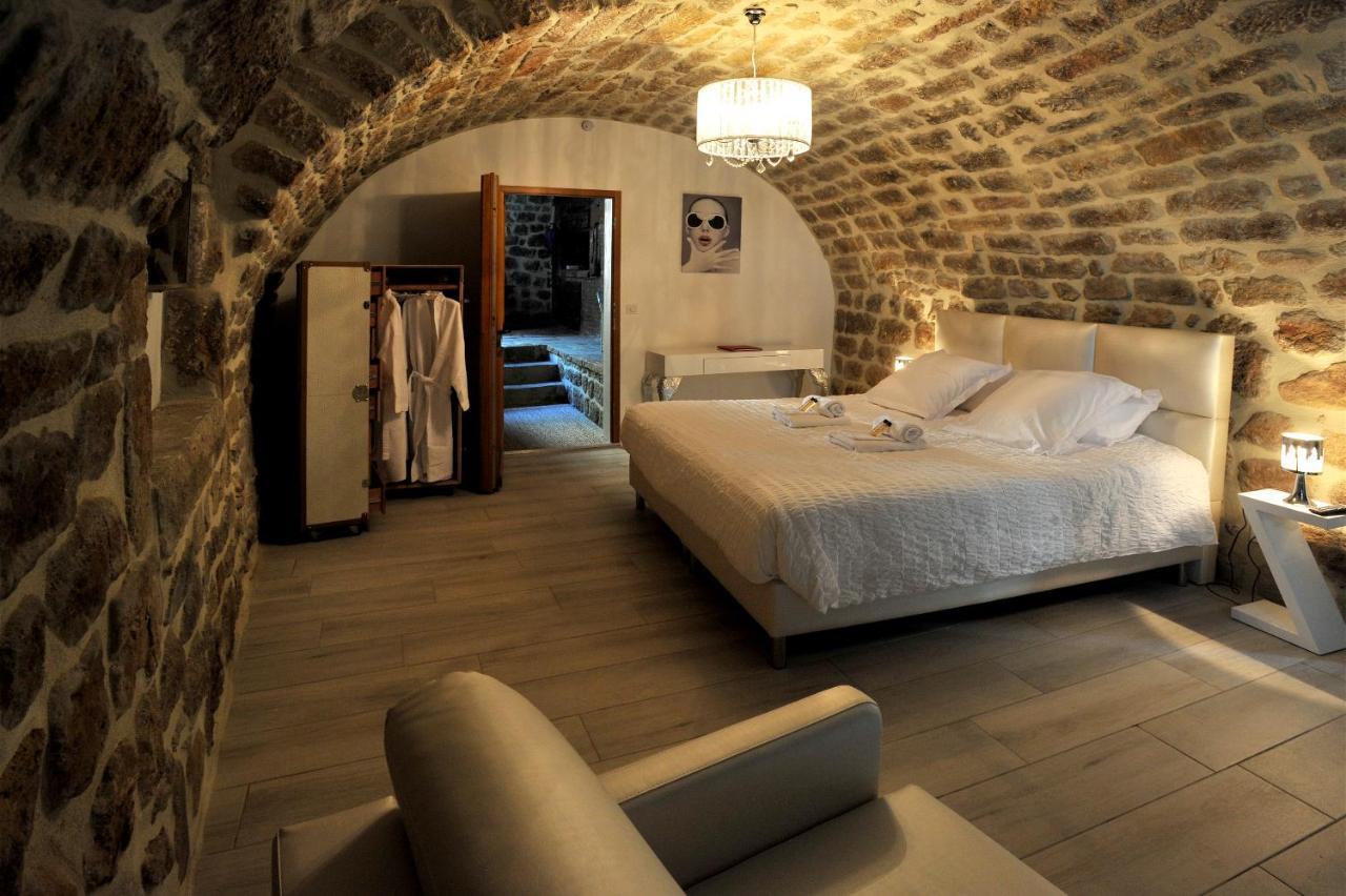 Chambre D'Hote Avec Jacuzzi Sanilhac  Esterno foto